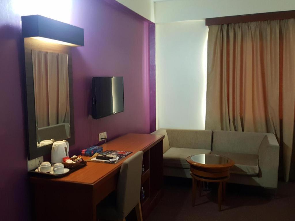 Klang Histana Hotel Exteriér fotografie